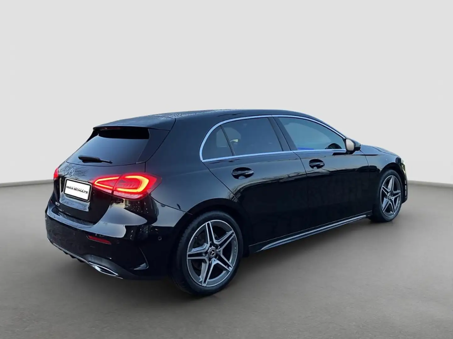 Mercedes-Benz A 200 AMG*PSD*LED*KAMERA*NAVI-PREMIUM*AMBIENTE Schwarz - 2