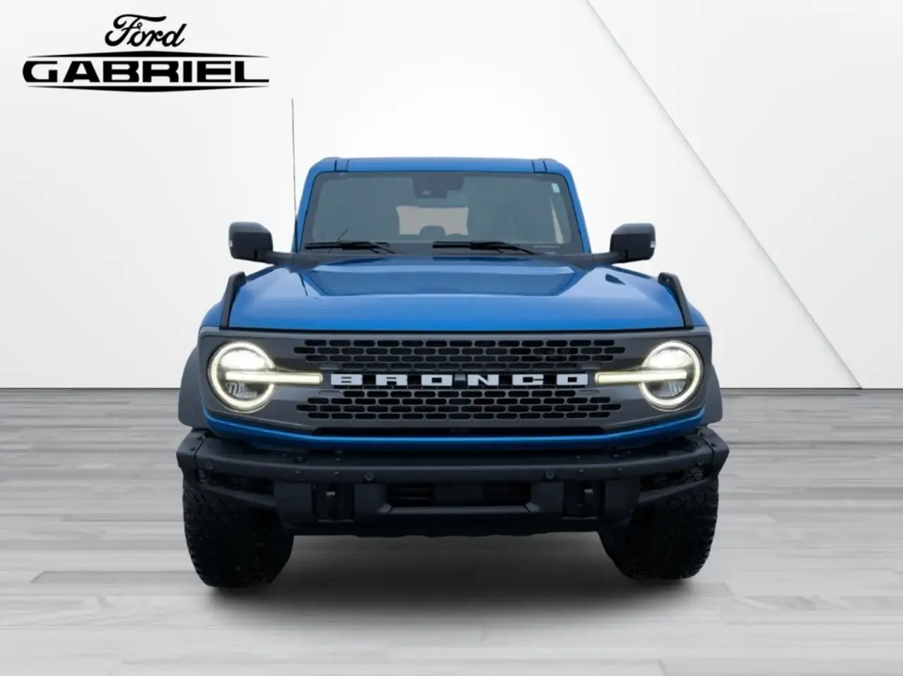 Ford Bronco снимка Ford Bronco