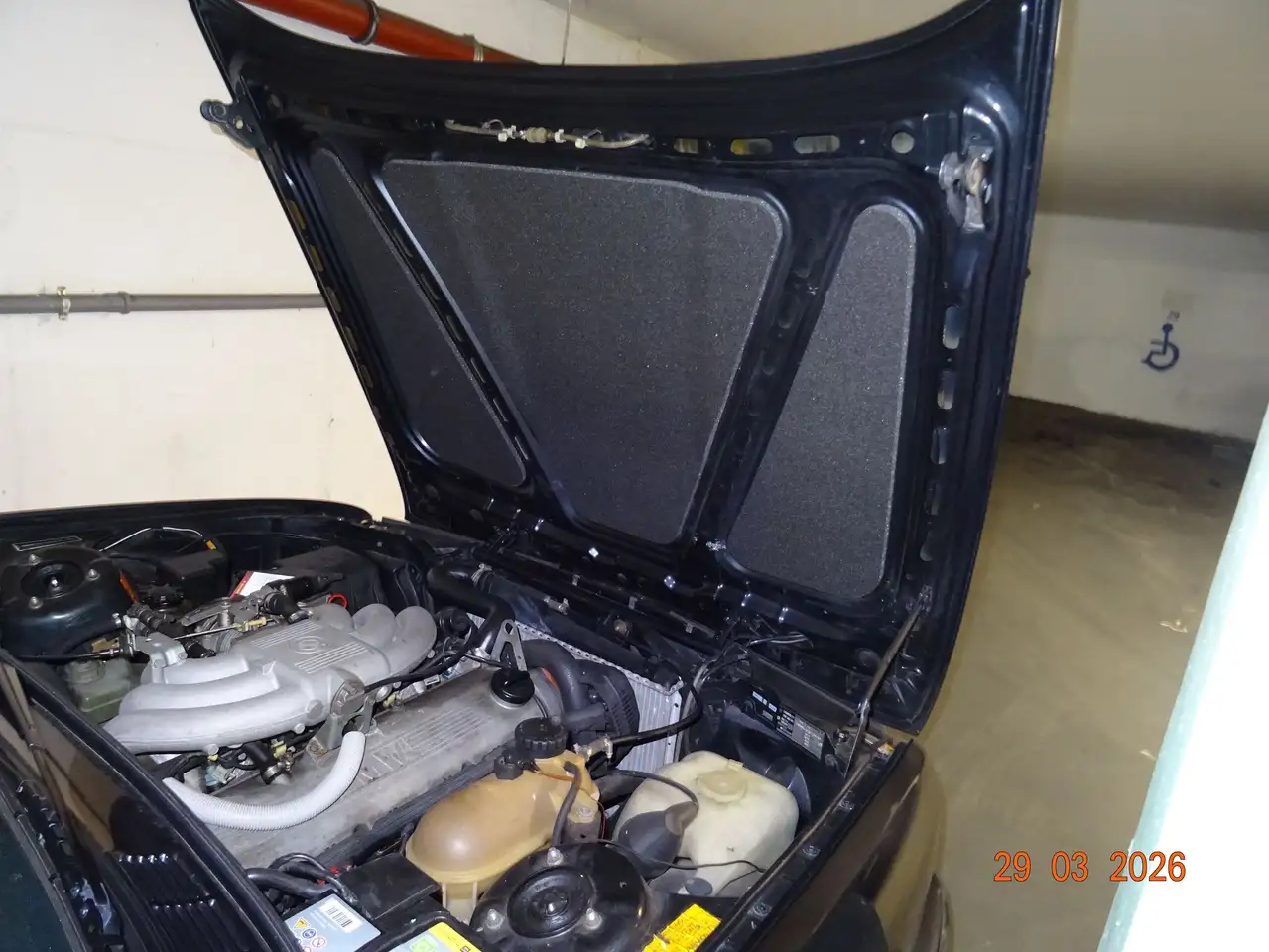 BMW 325i, foto 3