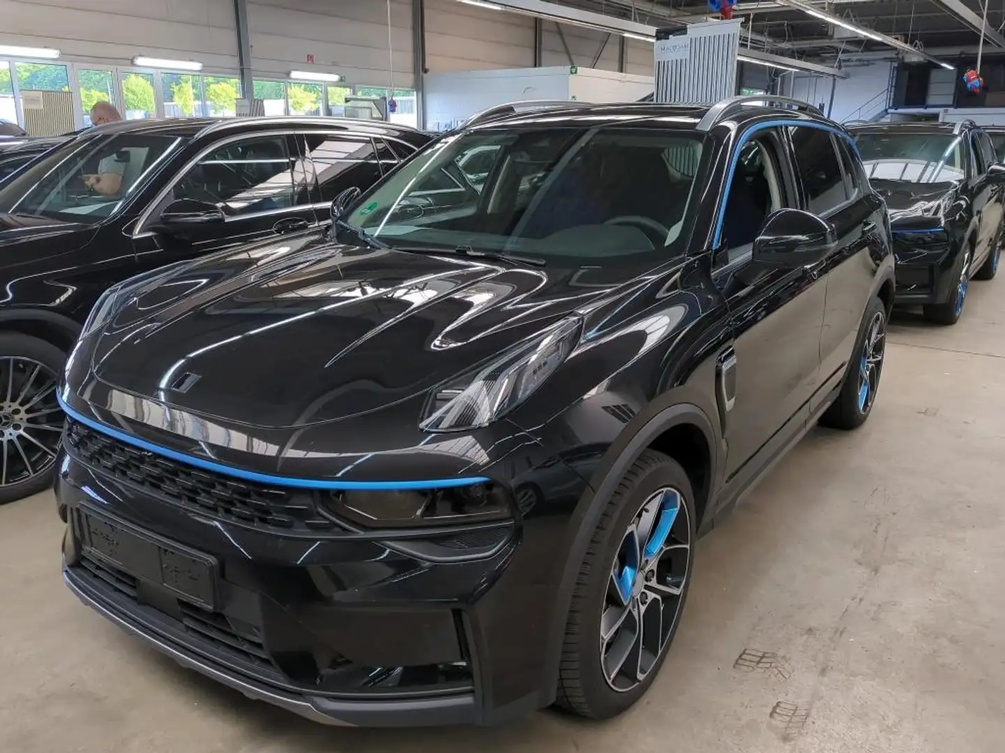 Lynk & Co 01 1.5 / Plug-In-Hybrid / Garantie / TÜV Neu / Servic Schwarz - 2