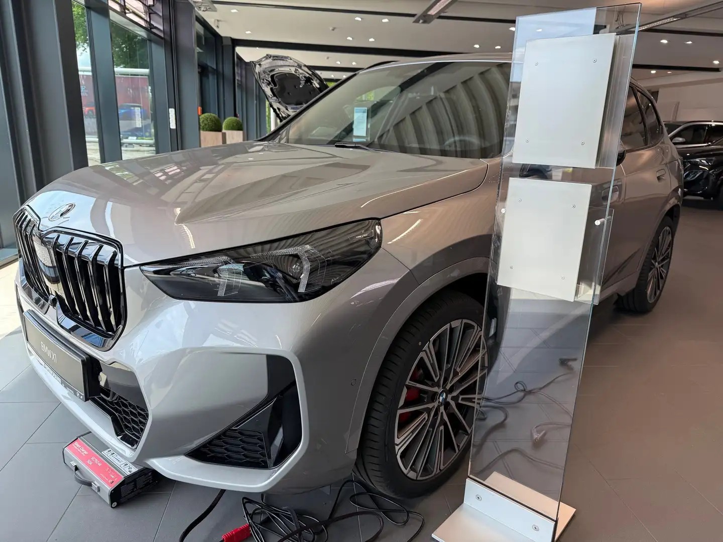 BMW X1 sDrive20i M SPORT Argent - 1