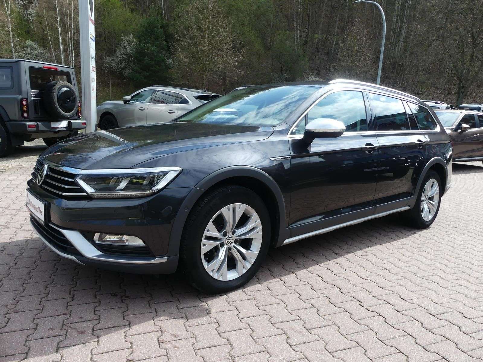 Second hand Volkswagen Passat Variant 2.0