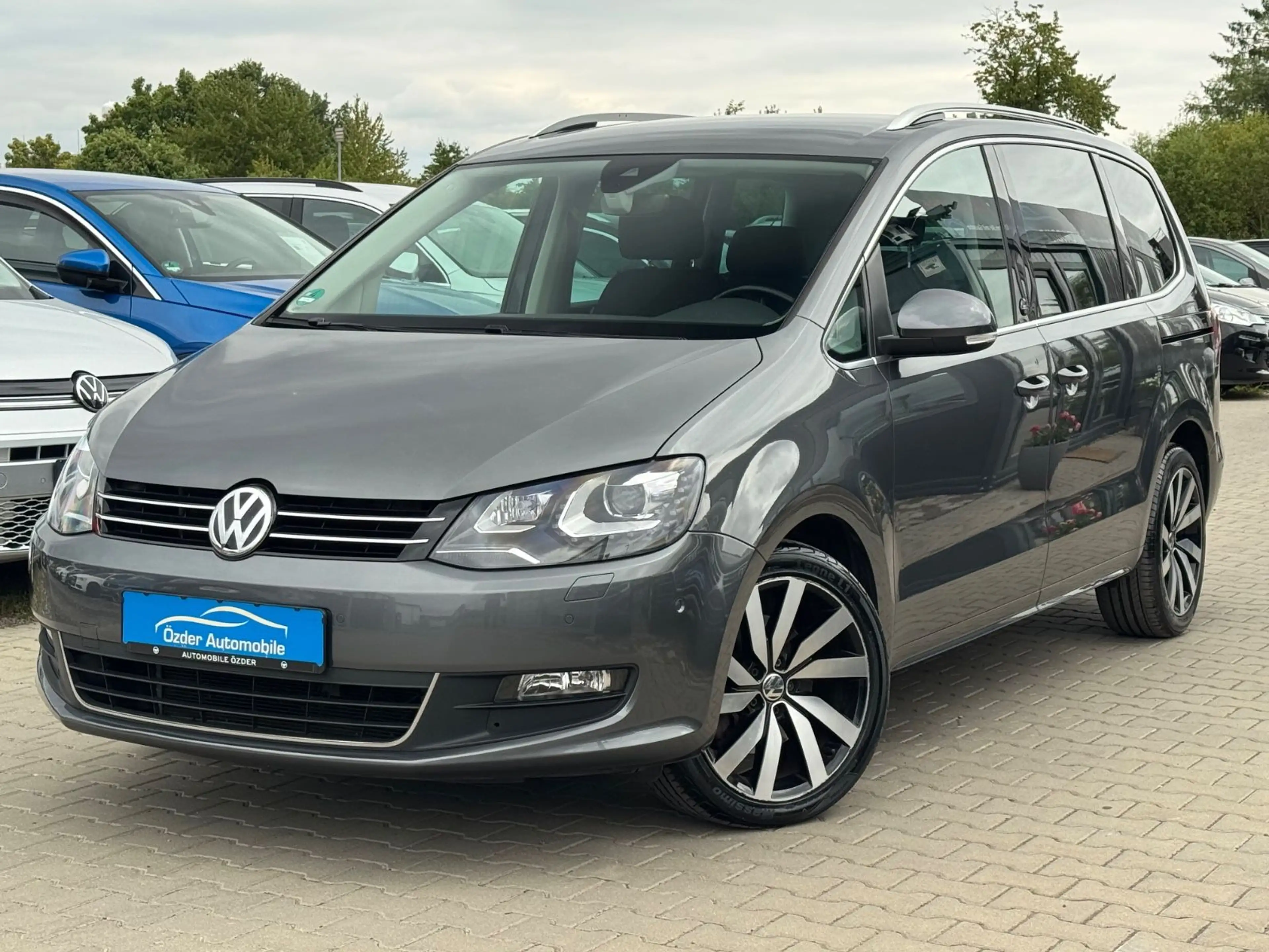 Volkswagen Sharan 2.0 TDI Sound BMT+Finanzierung+7 Sitzer+ — photo 3