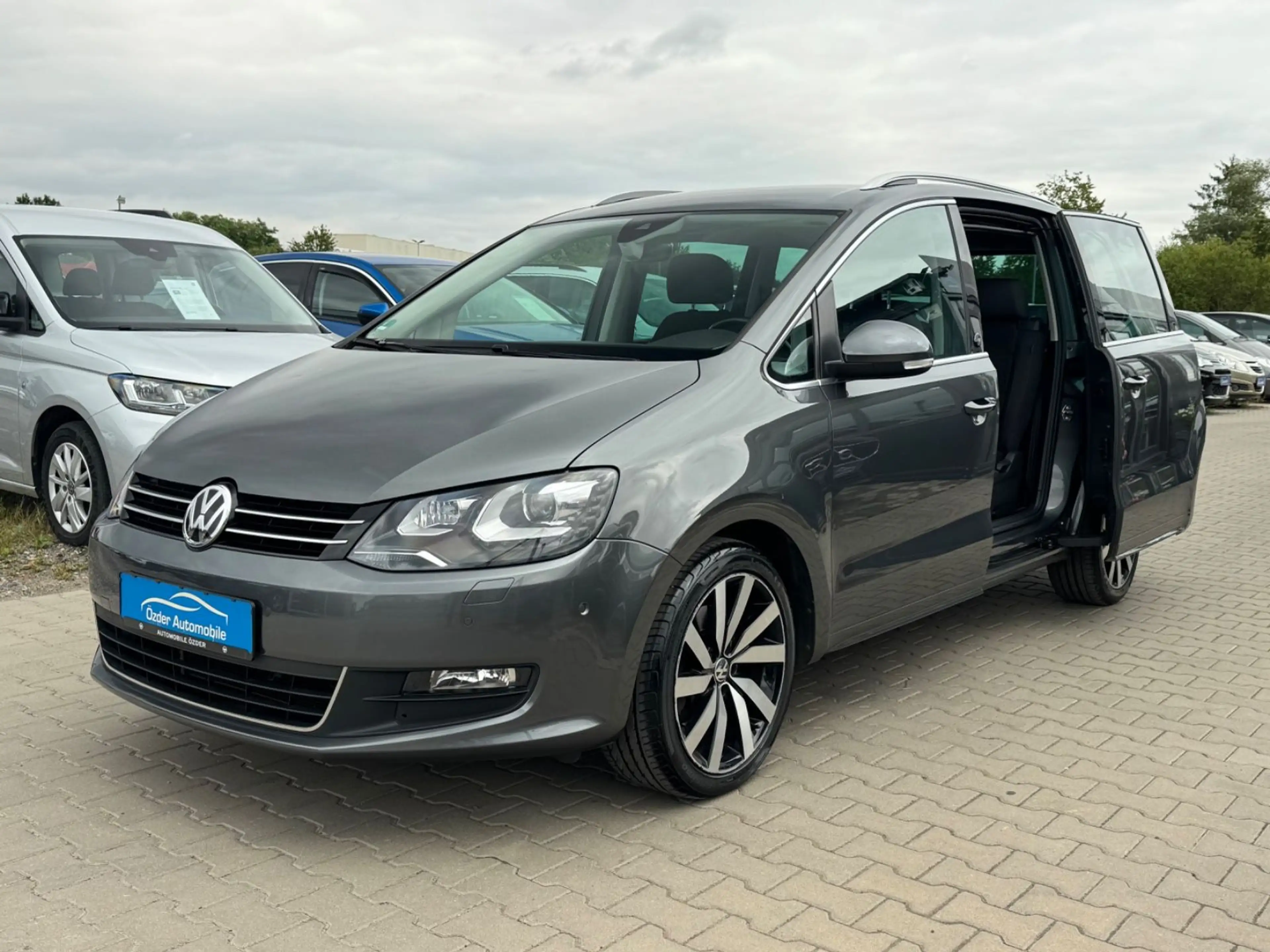 Volkswagen Sharan 2.0 TDI Sound BMT+Finanzierung+7 Sitzer+ — photo 7