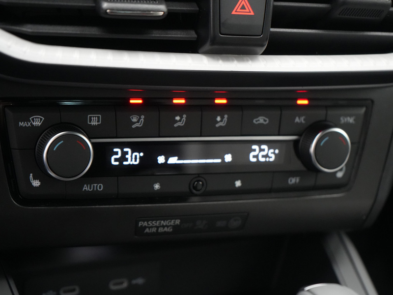 SEAT Ibiza FR Black Edition DSG KAMERA ACC KEYLESS — photo 10