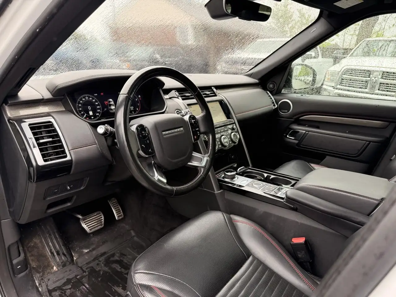 Land Rover Discovery снимка Land Rover Discovery