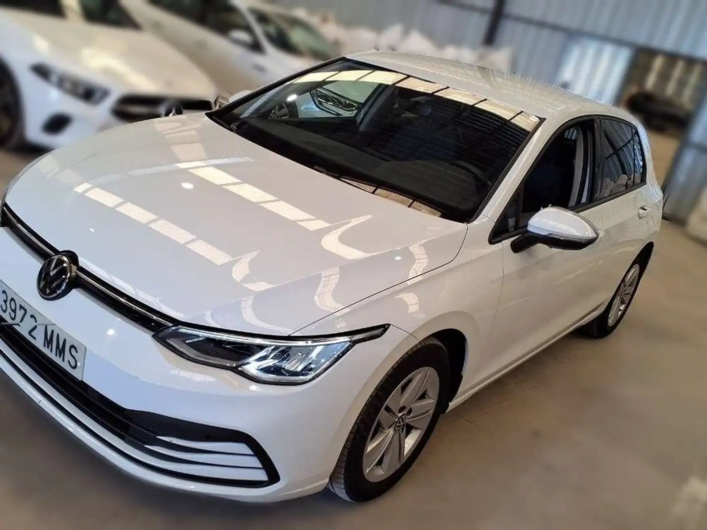 Volkswagen Golf 2.0TDI Life DSG 85kW - 2