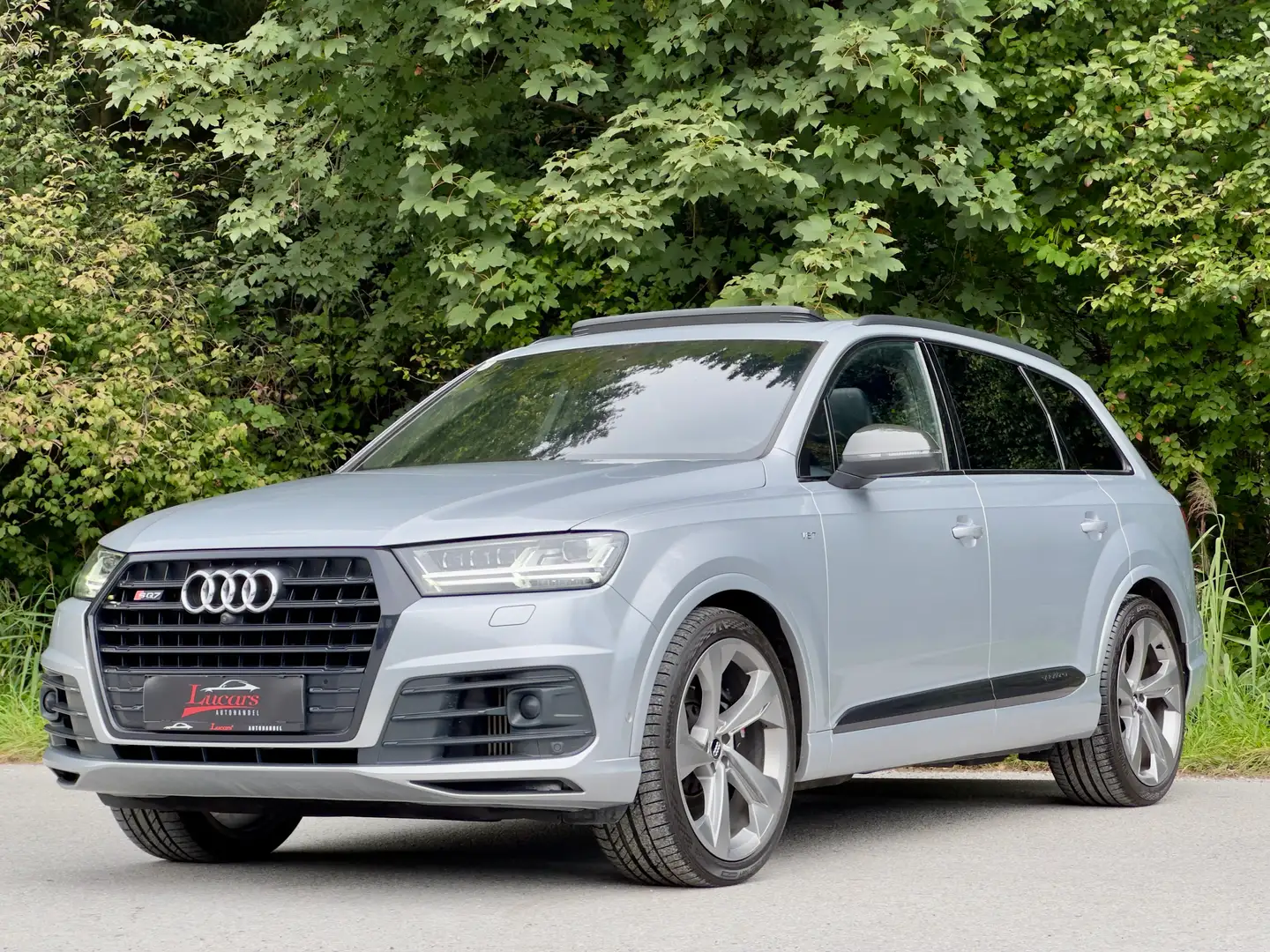 Audi SQ7 4.0TDI quattro*VOLL*7SITZER*HUP*ACC*MASSAGE*CARBON Grau - 1