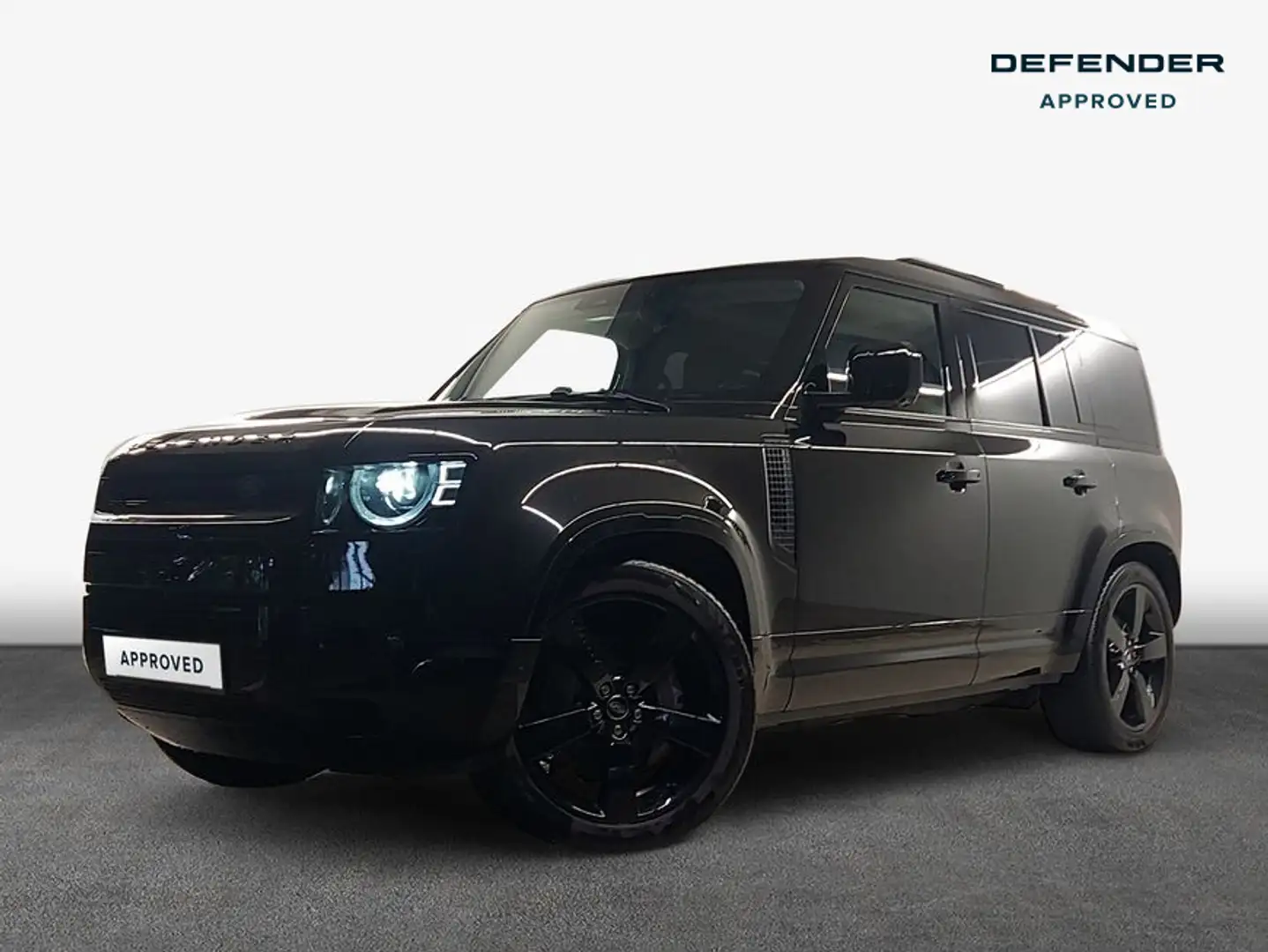 Land Rover Defender 110 D300 X-Dynamic HSE Zwart - 1
