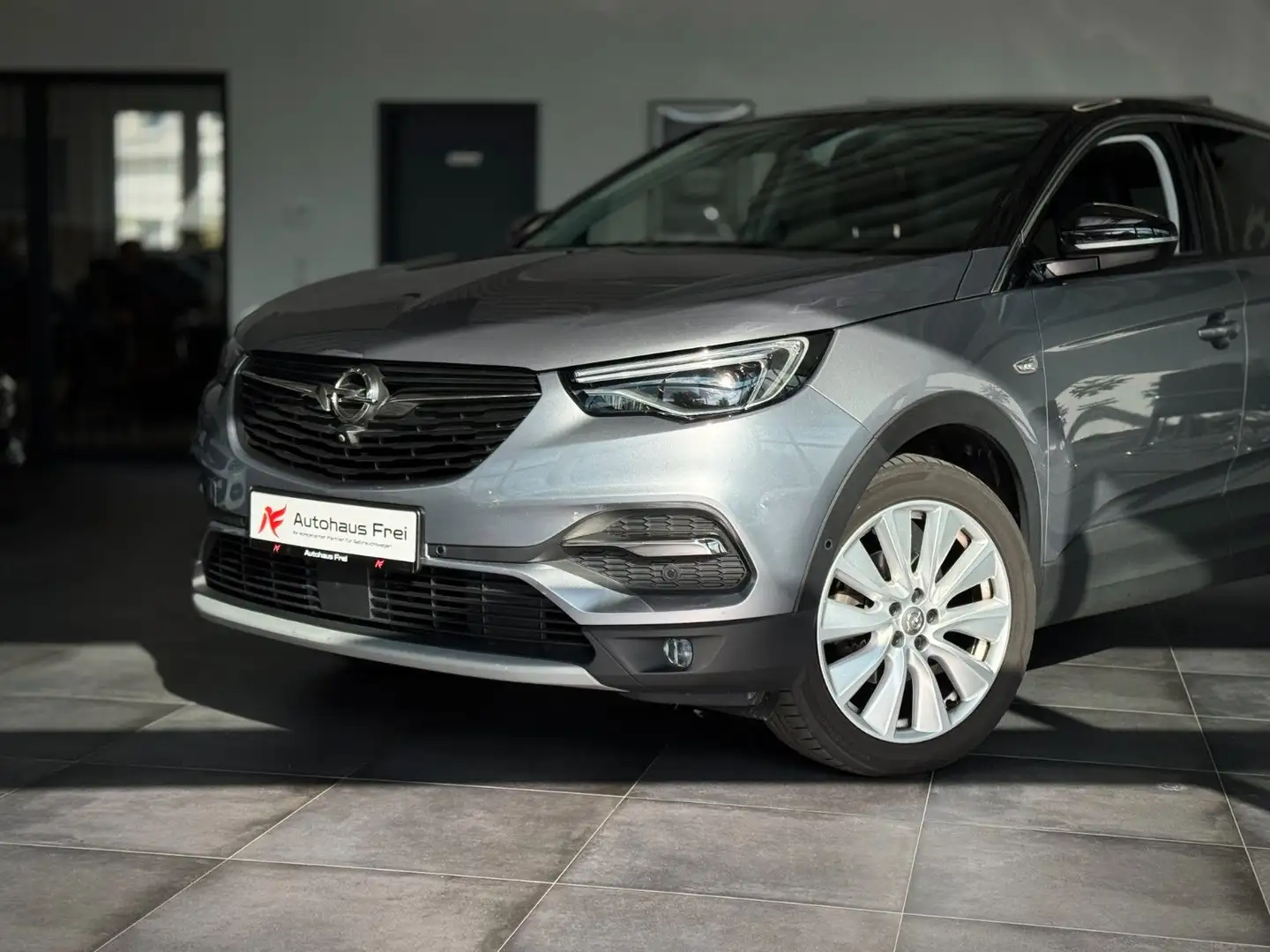 Opel Grandland X Ultimate*360°*Glasdach*Carplay*AHK* Grau - 2