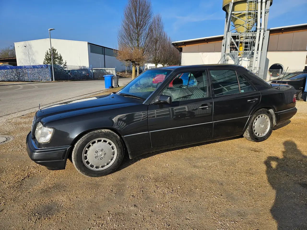 Mercedes-Benz E 220