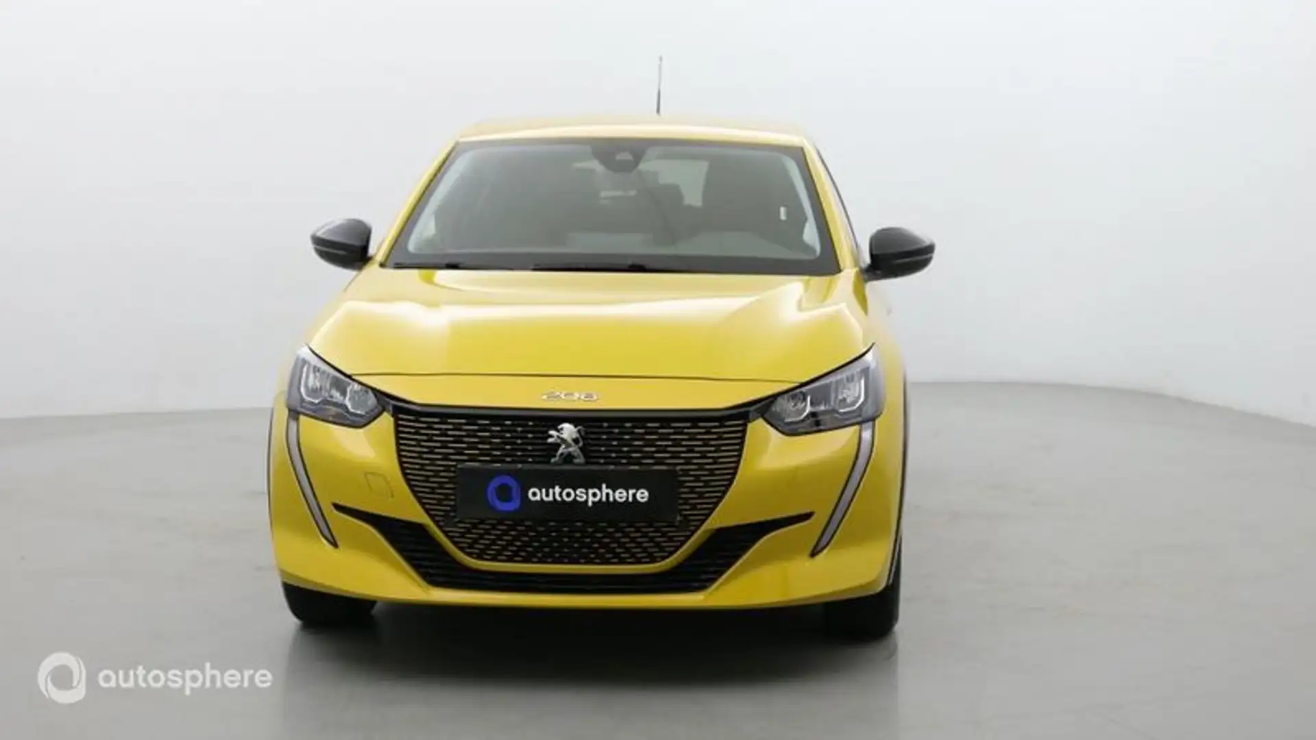 Peugeot 208 e-208 136ch Style - 2