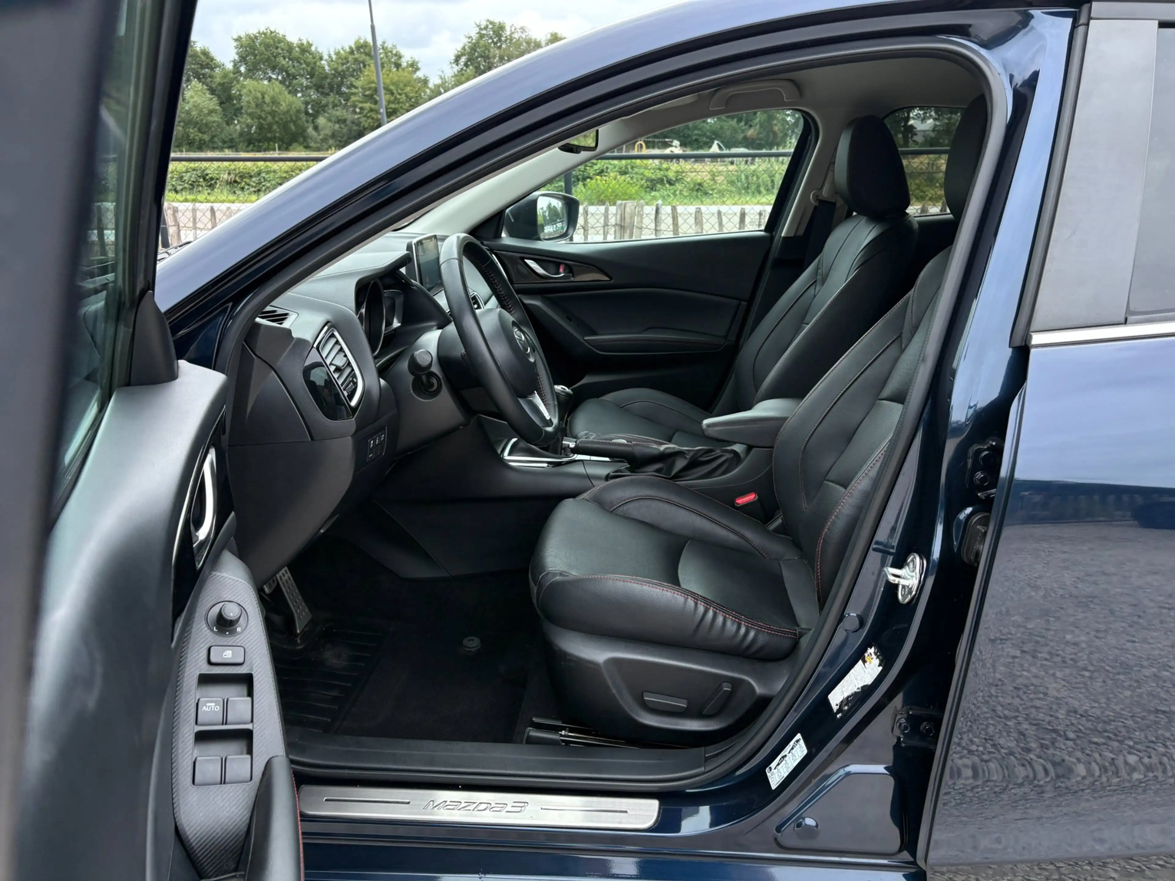 Mazda 3 2.0 SkyLease GT-M BOSE, Leder, Head-up — photo 8