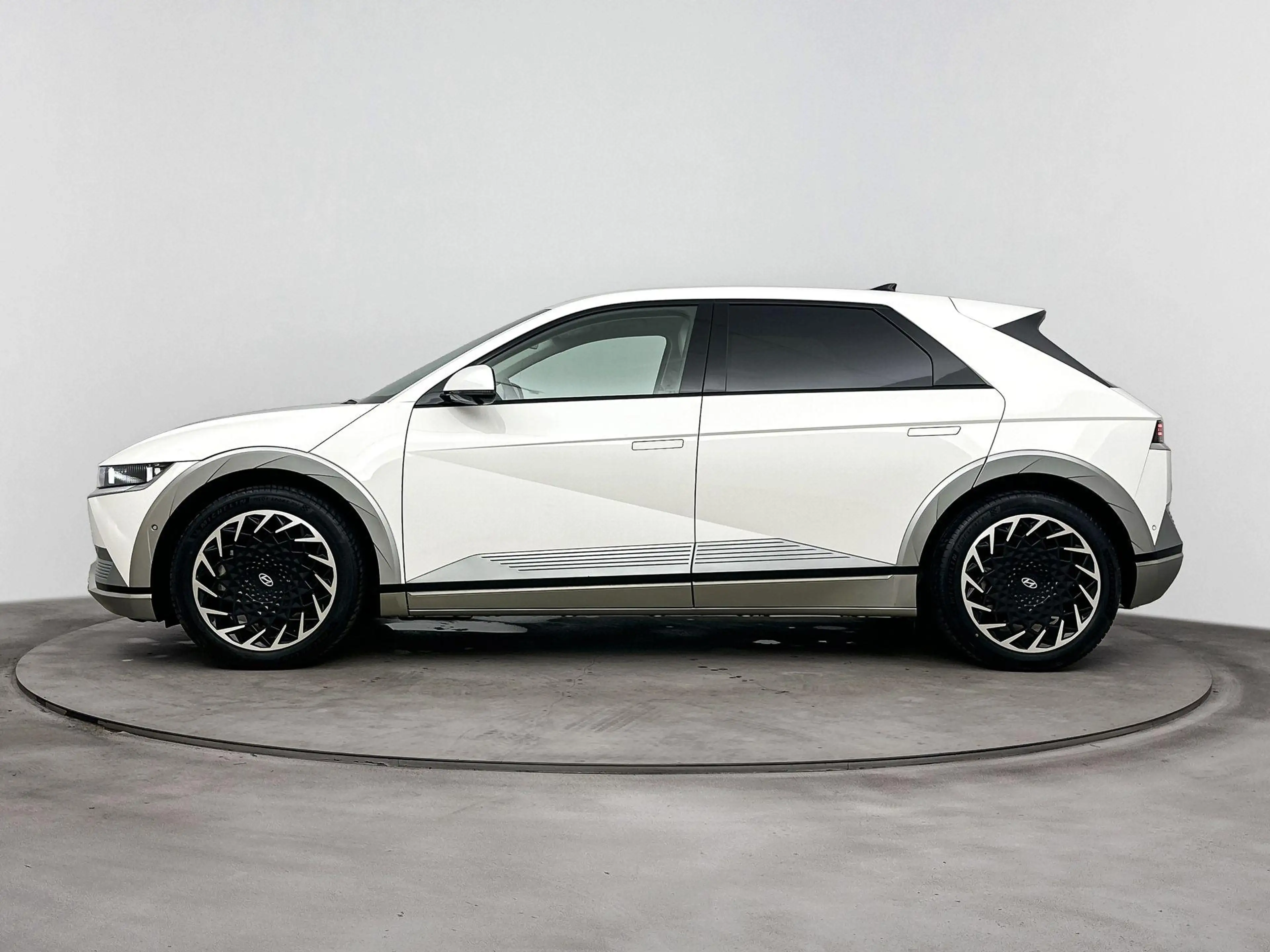 Hyundai IONIQ 5 Lounge 73kWh | 360 Camera | Leder | Bose Audio | E — photo 3