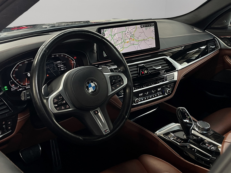 BMW 540 d xDrive Limousine — photo 7