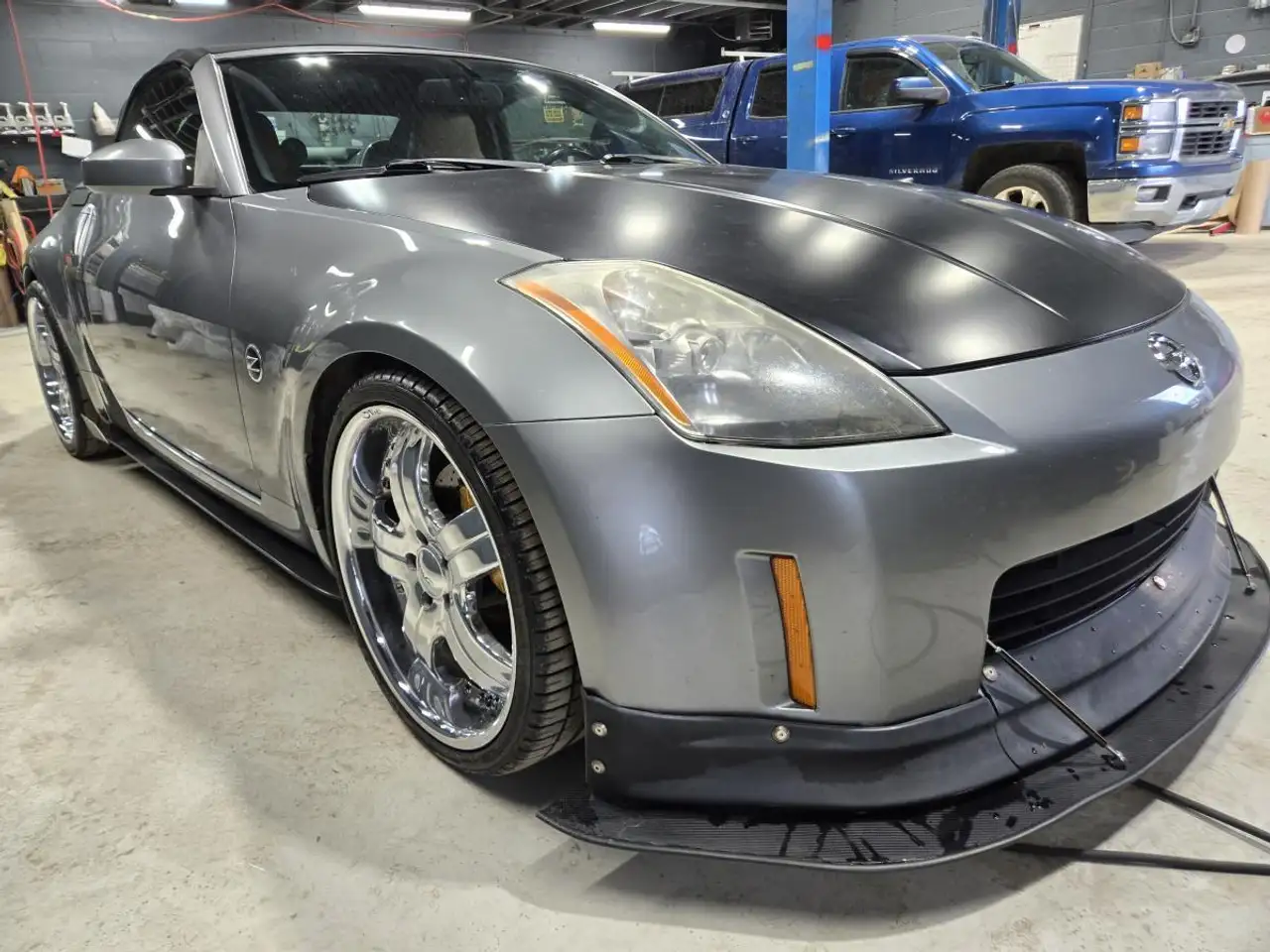 Nissan 350Z снимка Nissan 350Z