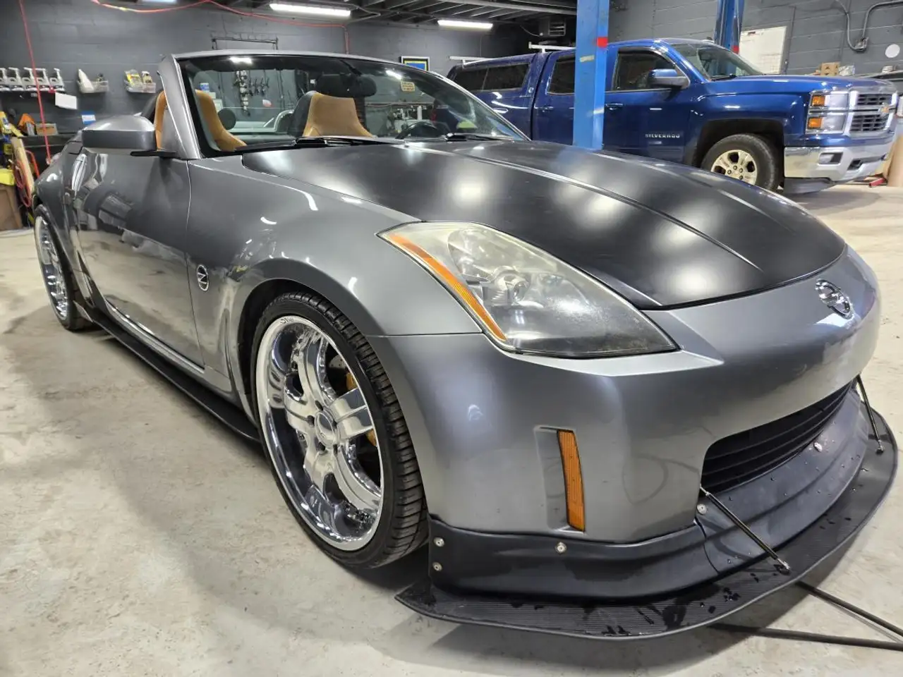 Nissan 350Z снимка Nissan 350Z