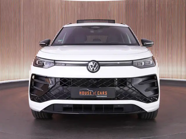Volkswagen Tayron view 6