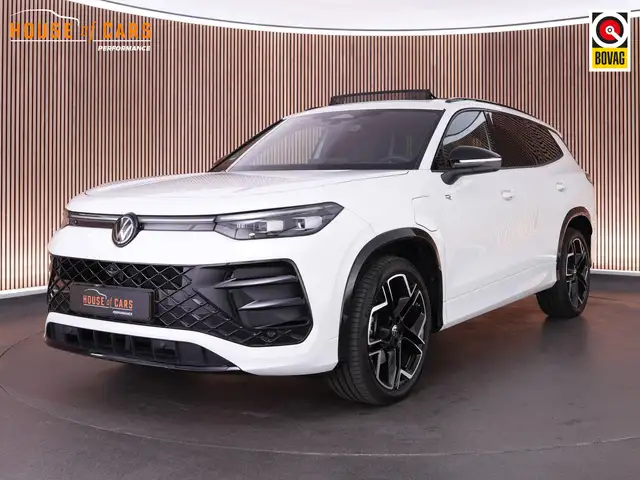 Volkswagen Tayron main image