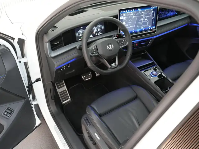 Volkswagen Tayron view 9