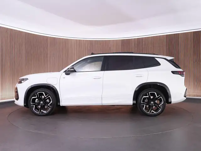 Volkswagen Tayron view 11