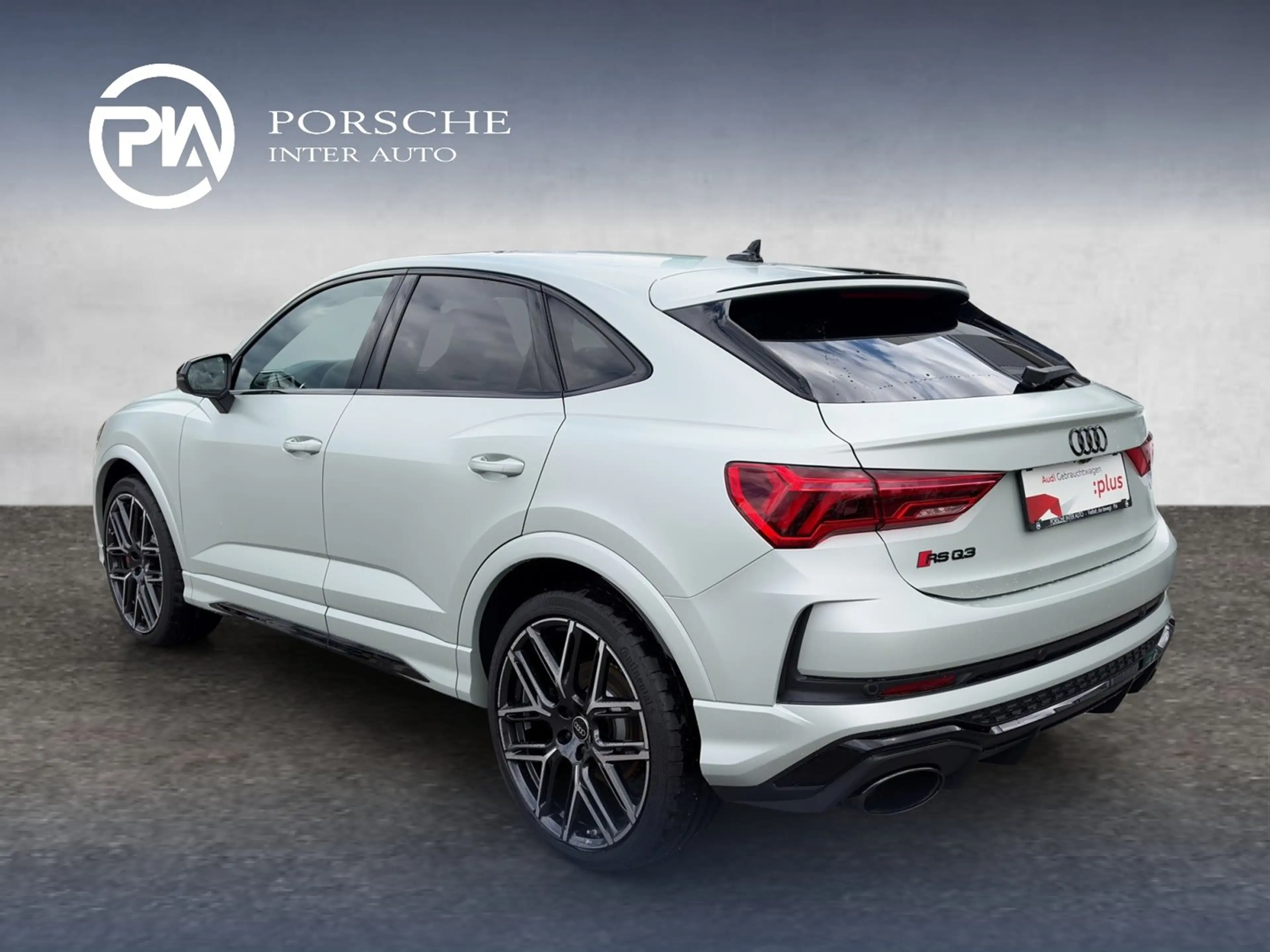 Audi RS Q3 Audi RS Q3 Sportback 10 years edition — photo 3