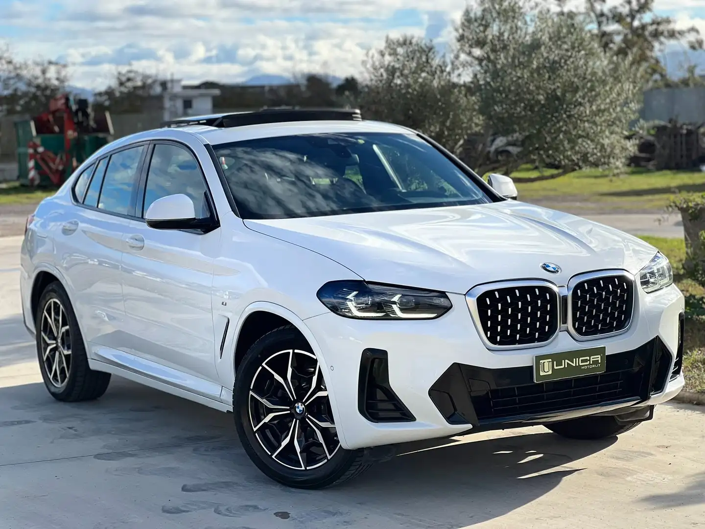 BMW X4 xdrive20d 2.0 190cv mhev Msport auto IVA ESPOSTA Bianco - 1