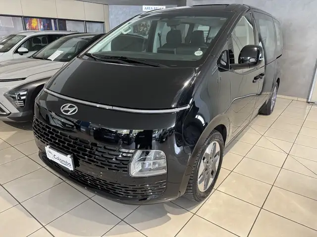 Hyundai STARIA 2.2 Wagon 2wd auto Led App conn 9p 18" (+Iva)