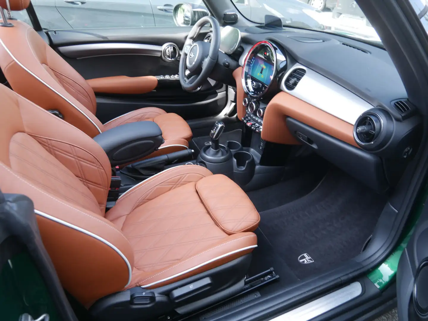 MINI Cooper Cabrio Classic Trim H/K NAVI HUD LED Groen - 2