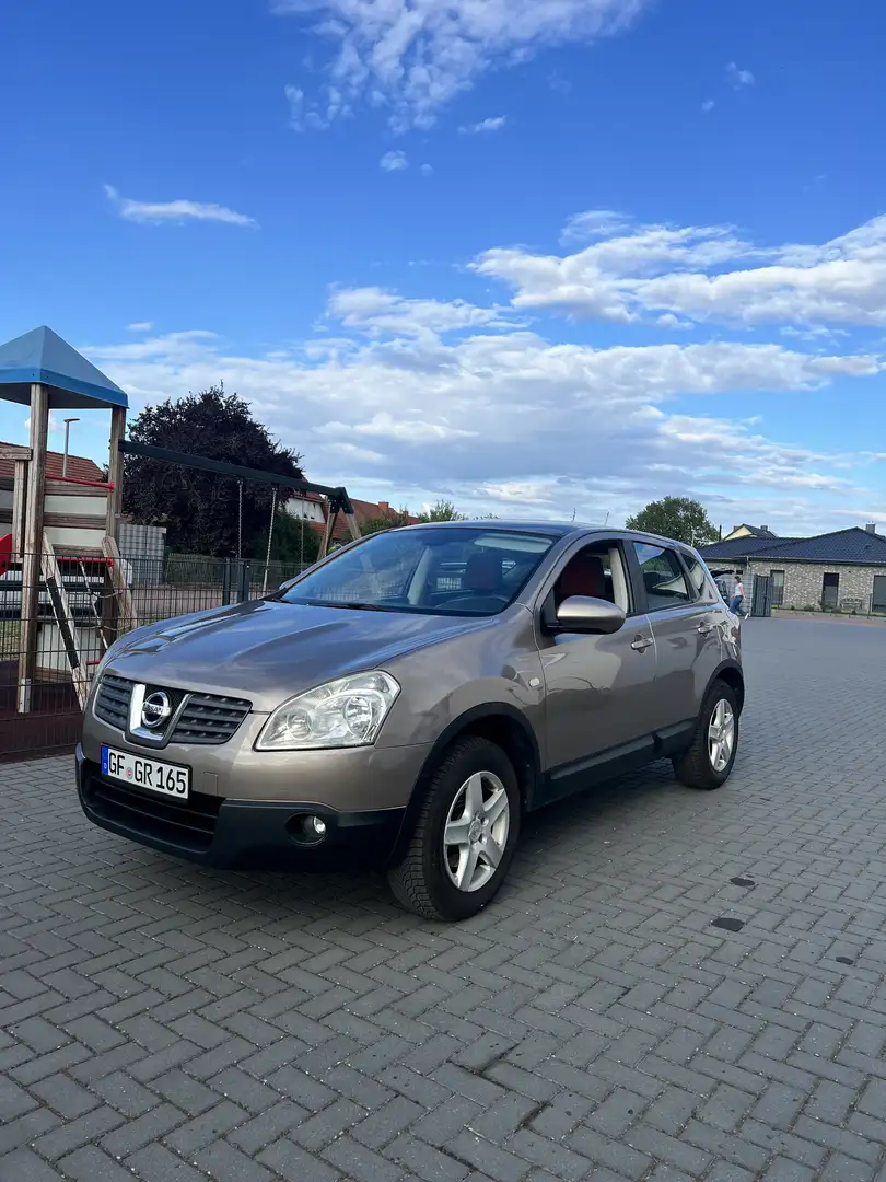 Nissan Qashqai 2.0 dCi 4 x 4 DPF - 2