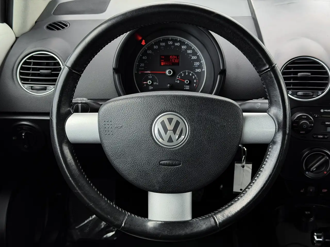 Volkswagen Beetle photo Volkswagen Beetle