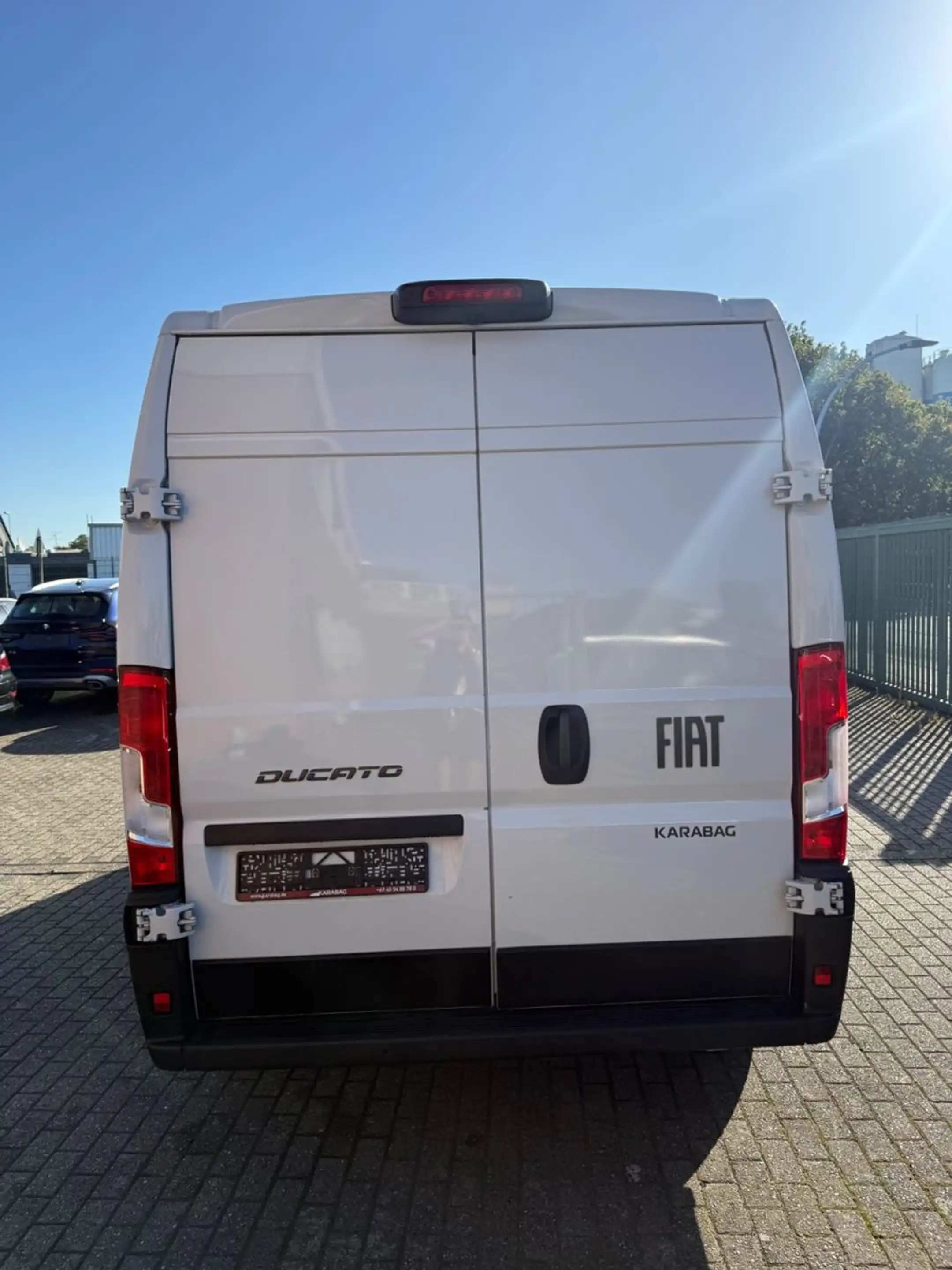 Fiat Ducato H2 Kastenwagen 33 L2H2 140 Multijet Flach — photo 5