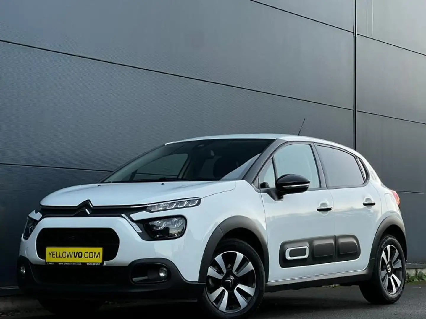 Citroen C3 Max / EAT6 / Carplay Weiß - 1