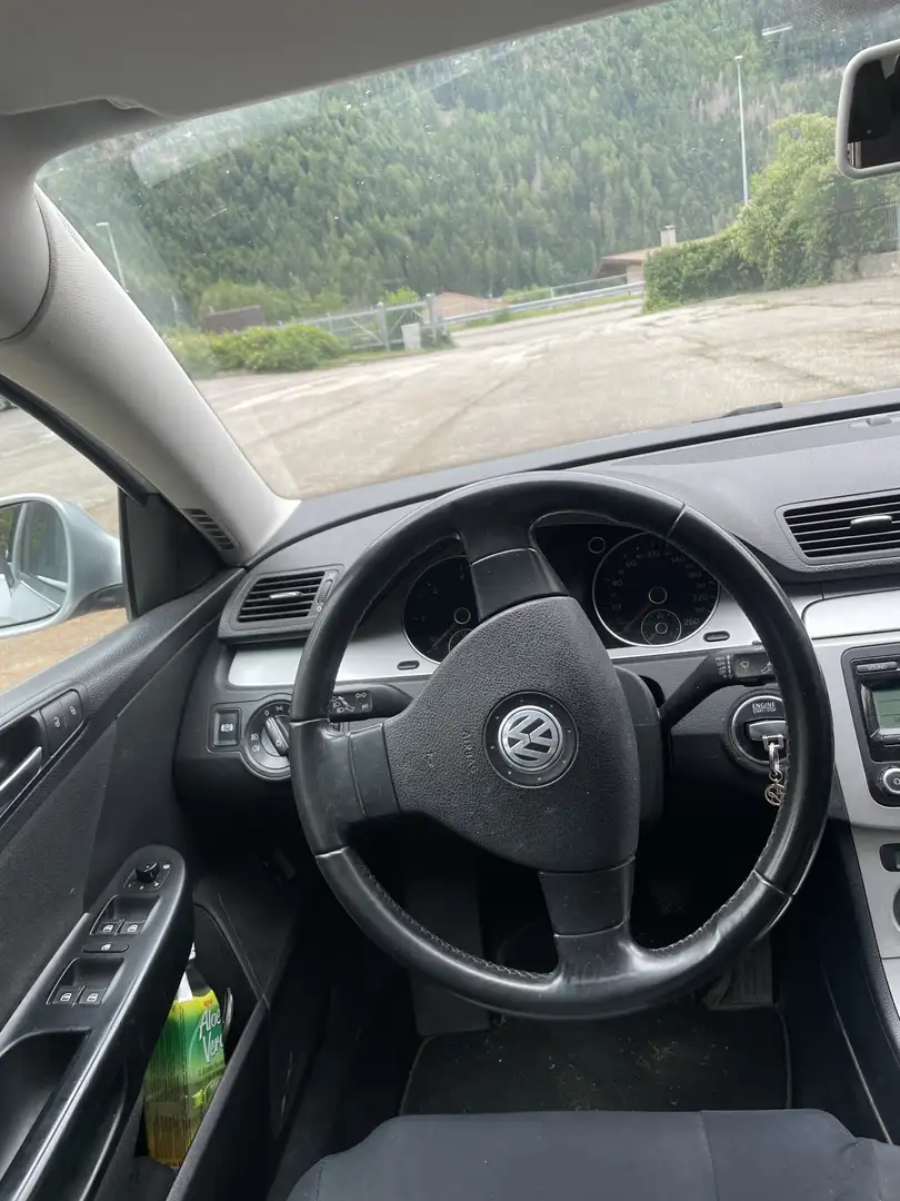 Volkswagen Passat 2.0 - 2