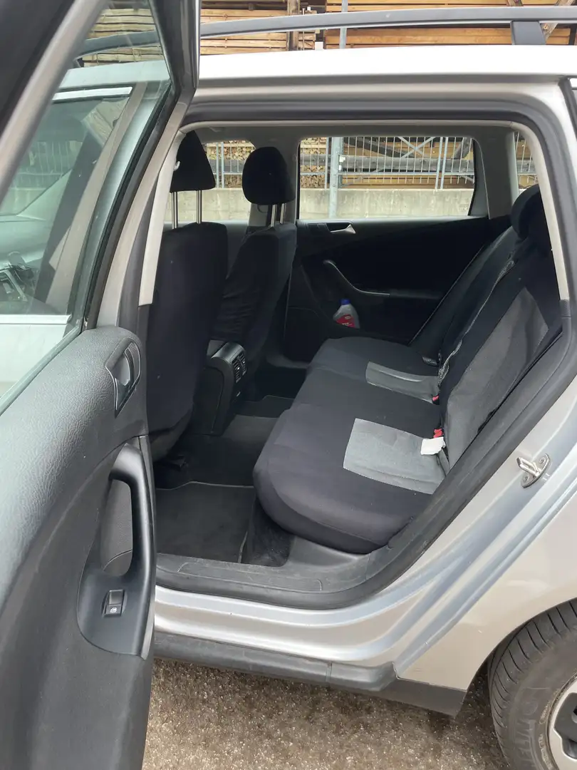 Volkswagen Passat 2.0 - 1