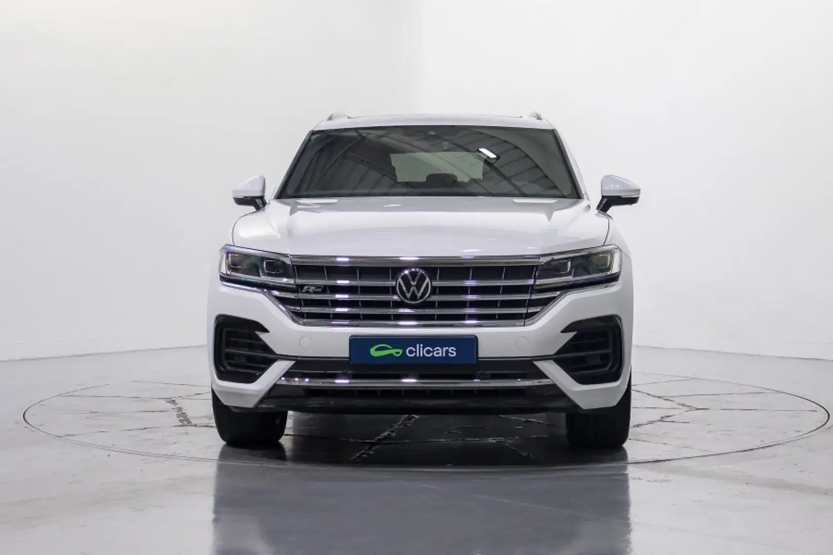 Volkswagen Touareg 3.0TDI V6 R-Line Tiptronic 4Motion 210kW Weiß - 2