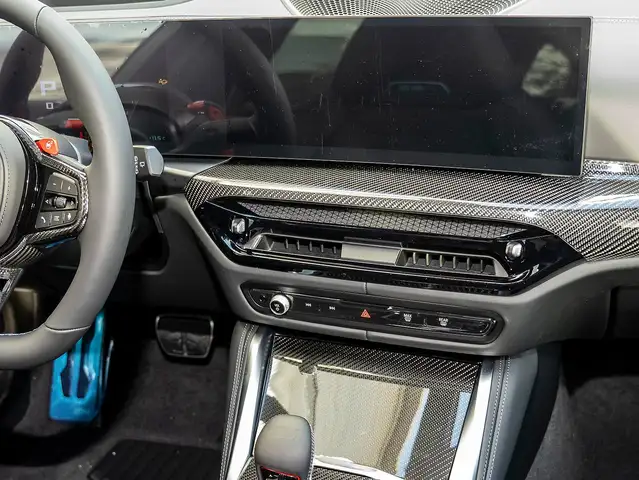 BMW M3 view 6