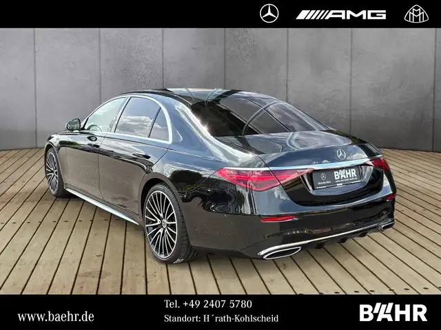 Mercedes-Benz S-Class view 3