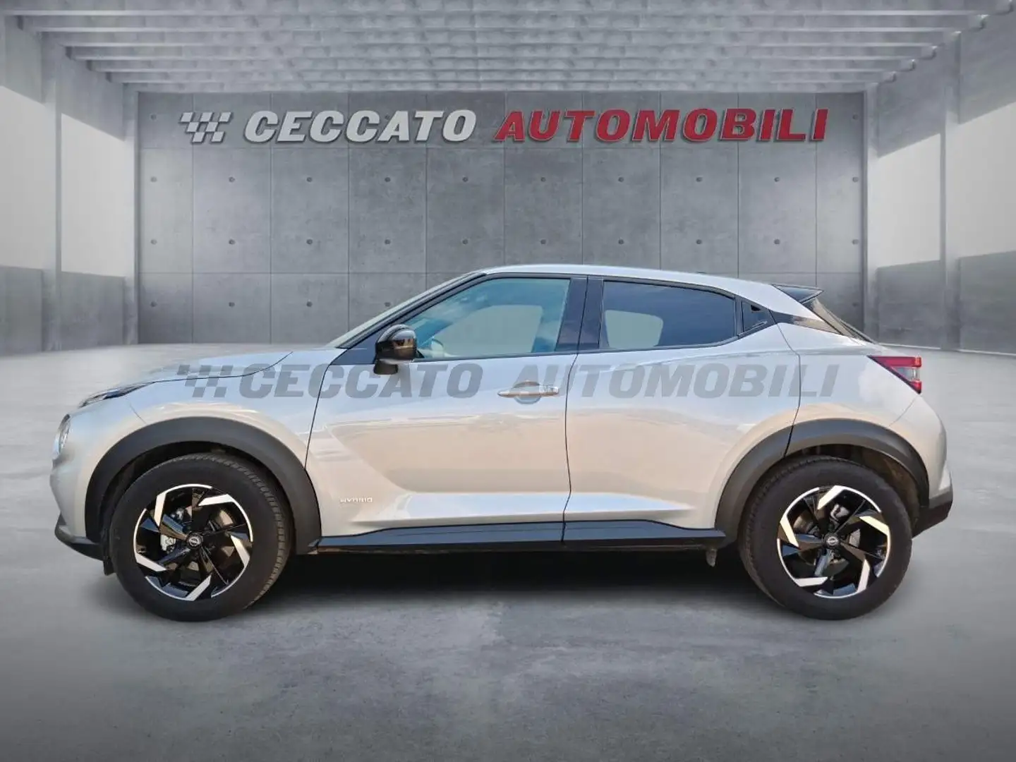 Nissan Juke Juke 1.6 hev N-Connecta Grijs - 2