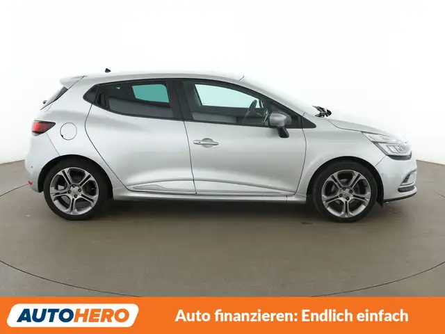 Renault Clio view 7