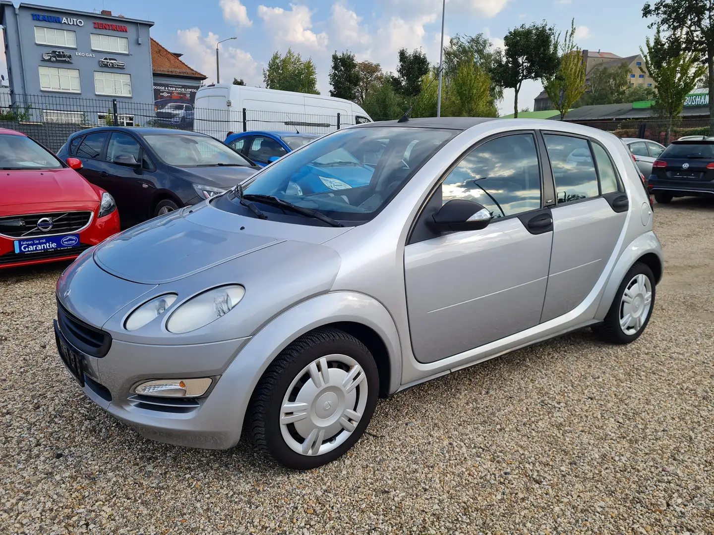 smart forFour Basis 55kW (454.030) TÜV-Neu Silber - 1