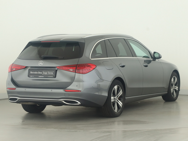 Mercedes-Benz C 200 T *Avantgarde*AHK*Panorama*PTS*el.Heckkl.* — photo 2