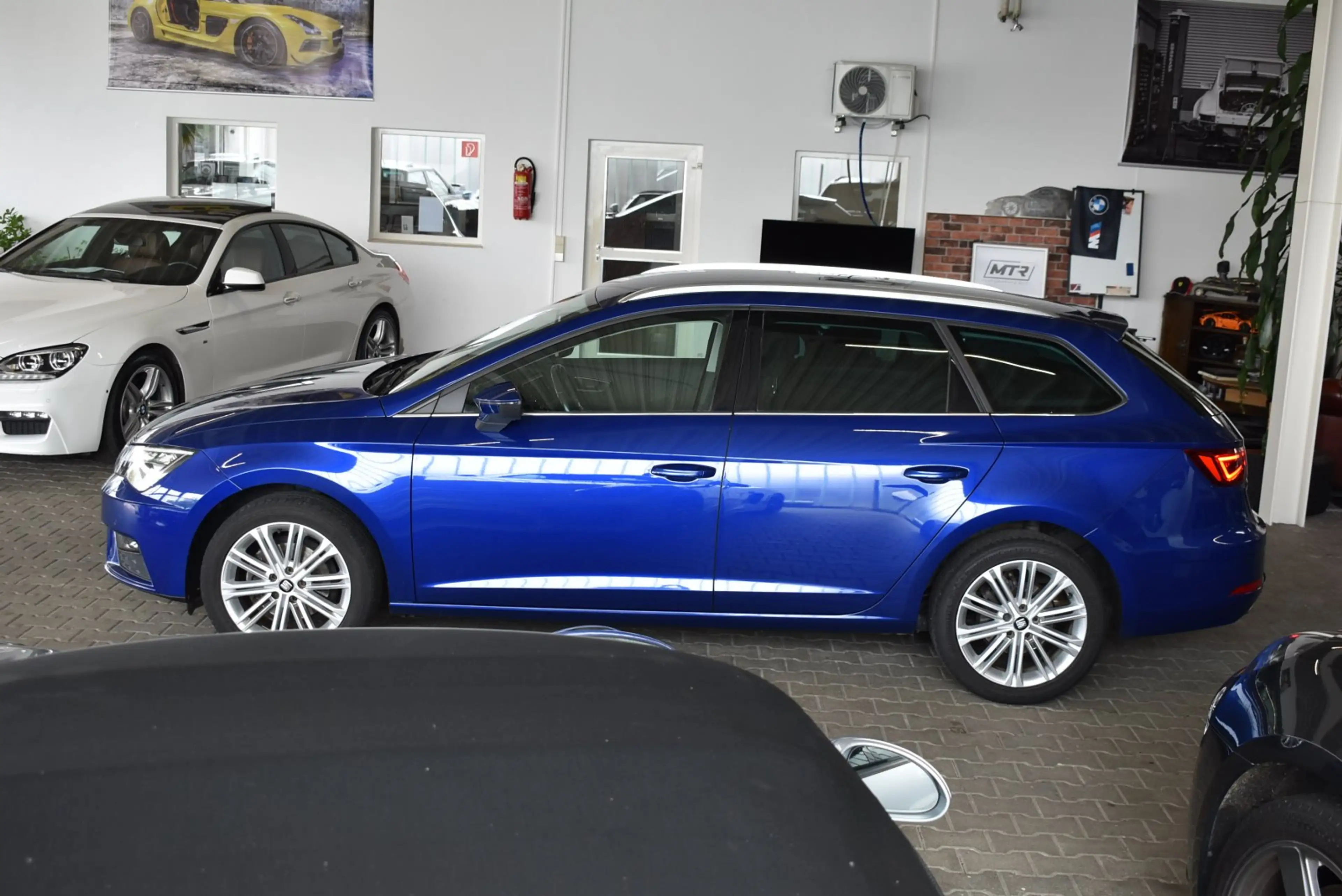 SEAT Leon ST 2.0 TDI DSG Xcellence NAVI APP LED Winterpkt AC — photo 3