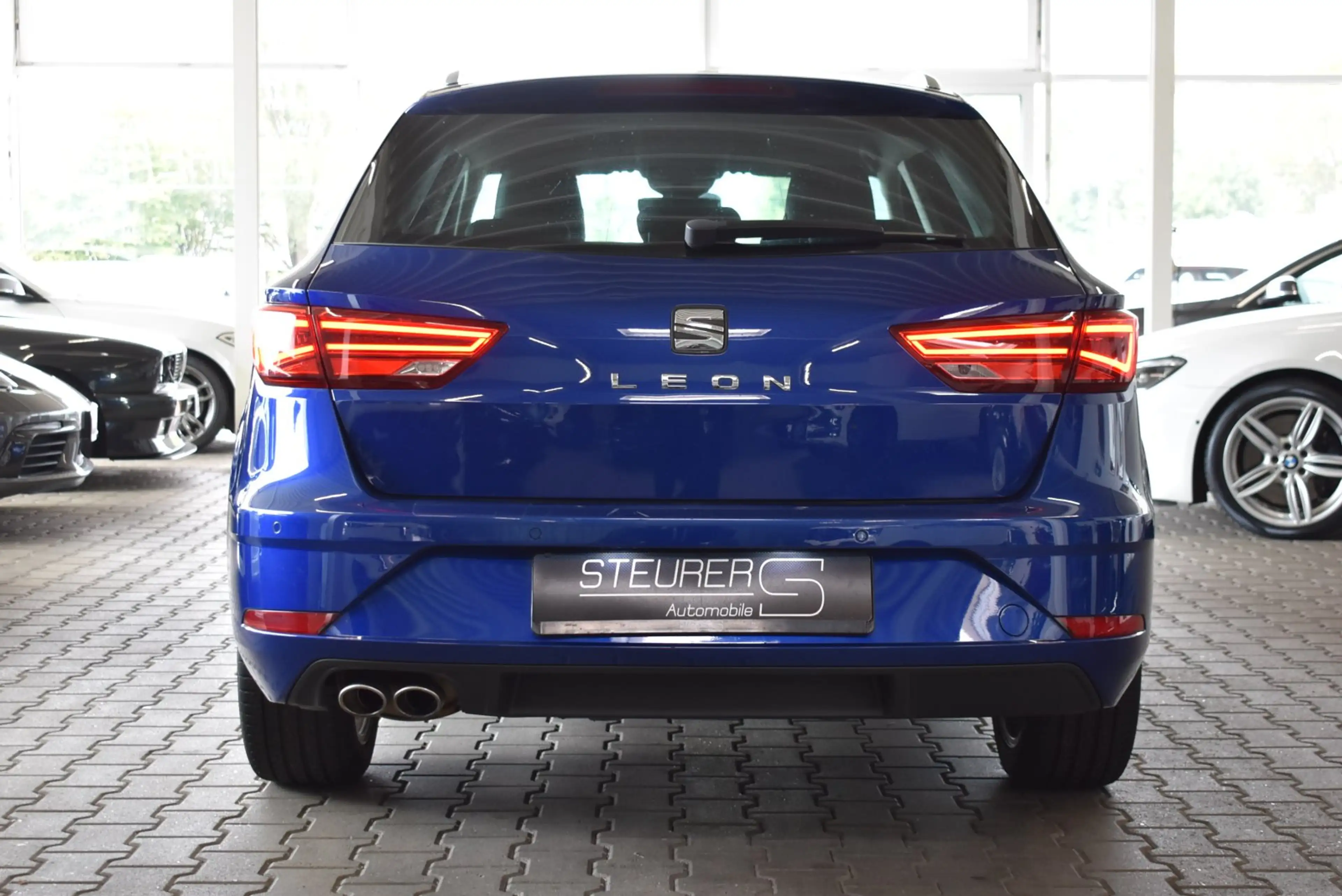 SEAT Leon ST 2.0 TDI DSG Xcellence NAVI APP LED Winterpkt AC — photo 5