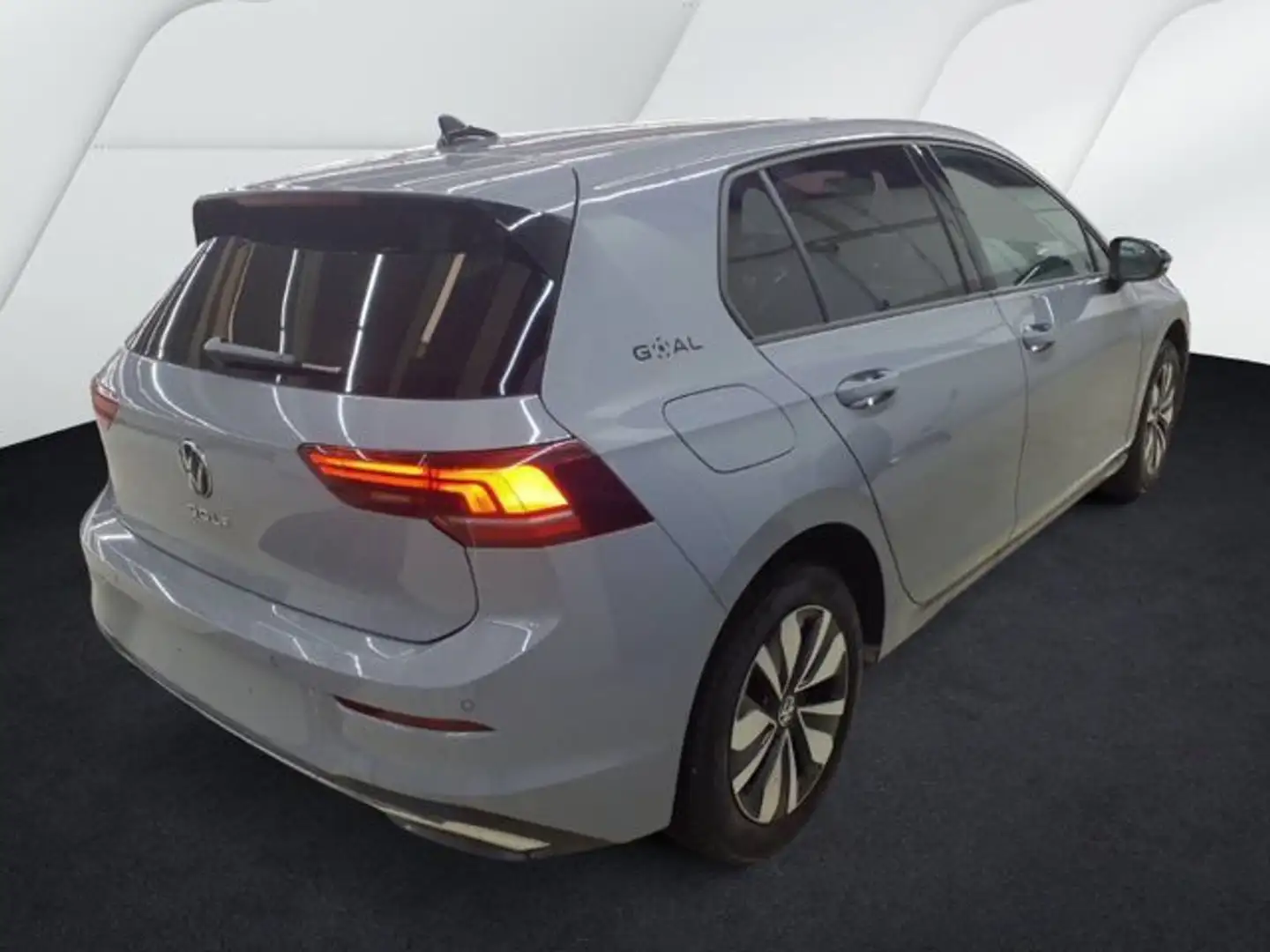 Volkswagen Golf 1.5 TSI GOAL AHK NAVI PDC SITZHZG Grau - 2