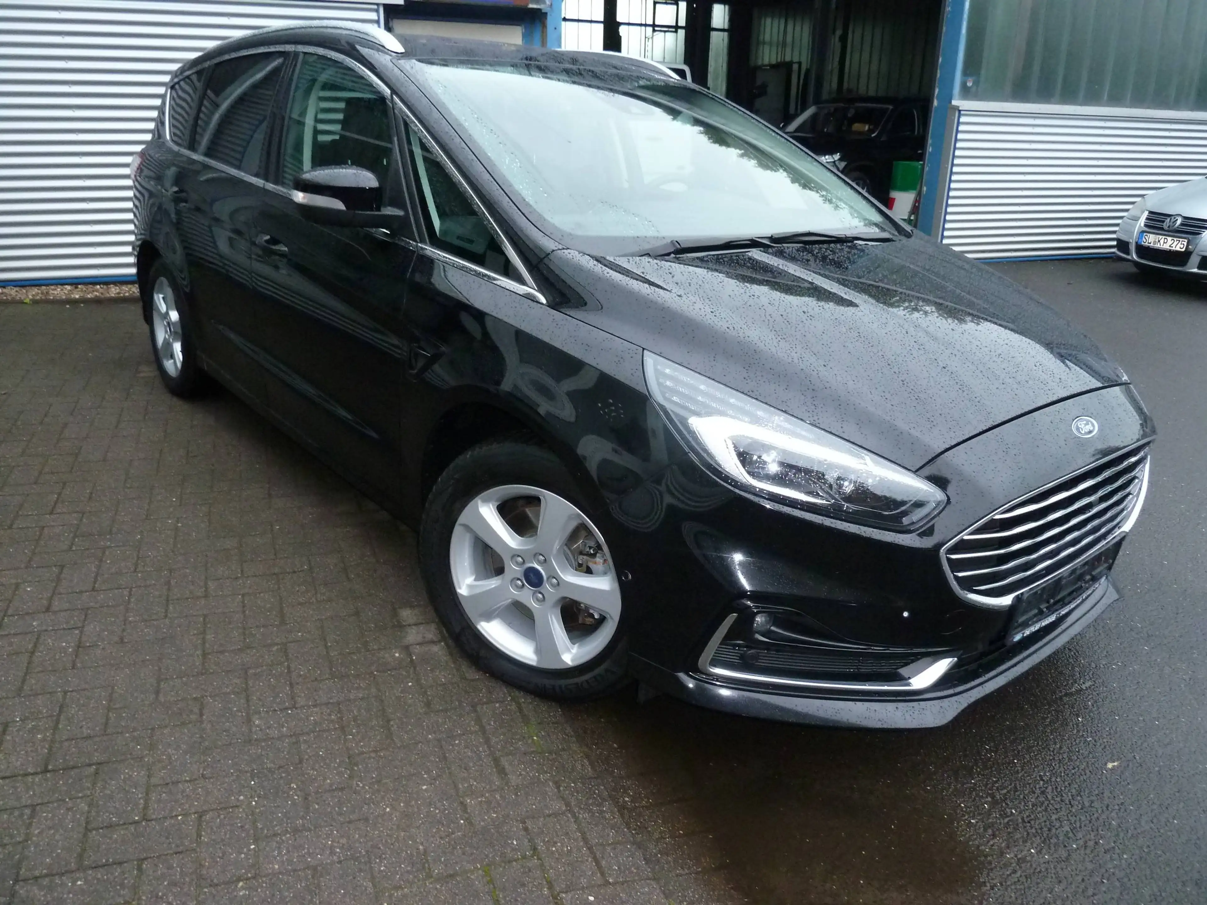 Ford S-Max Titanium — photo 3