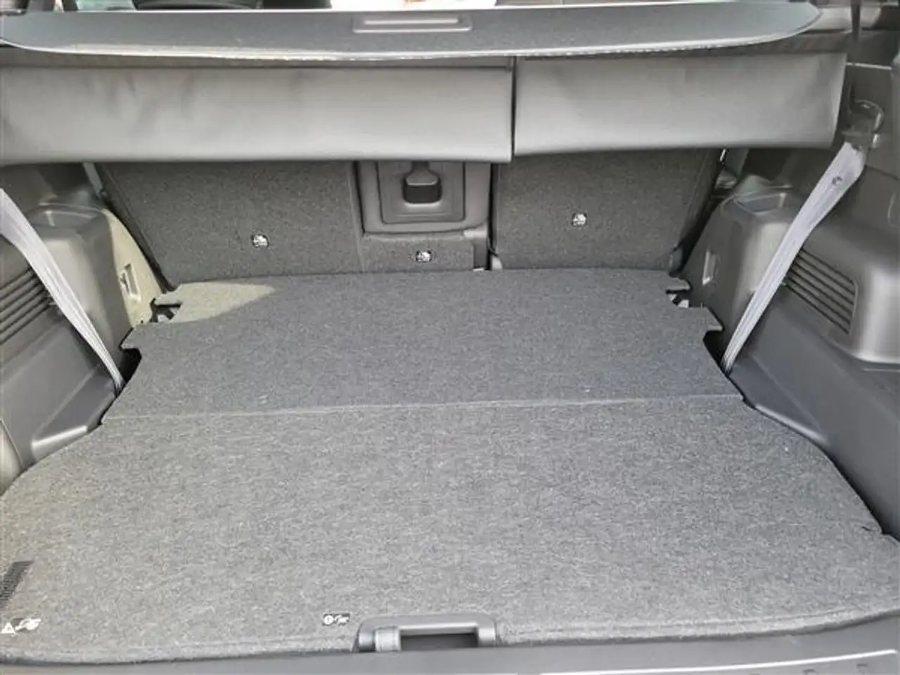 Mitsubishi Outlander снимка Mitsubishi Outlander