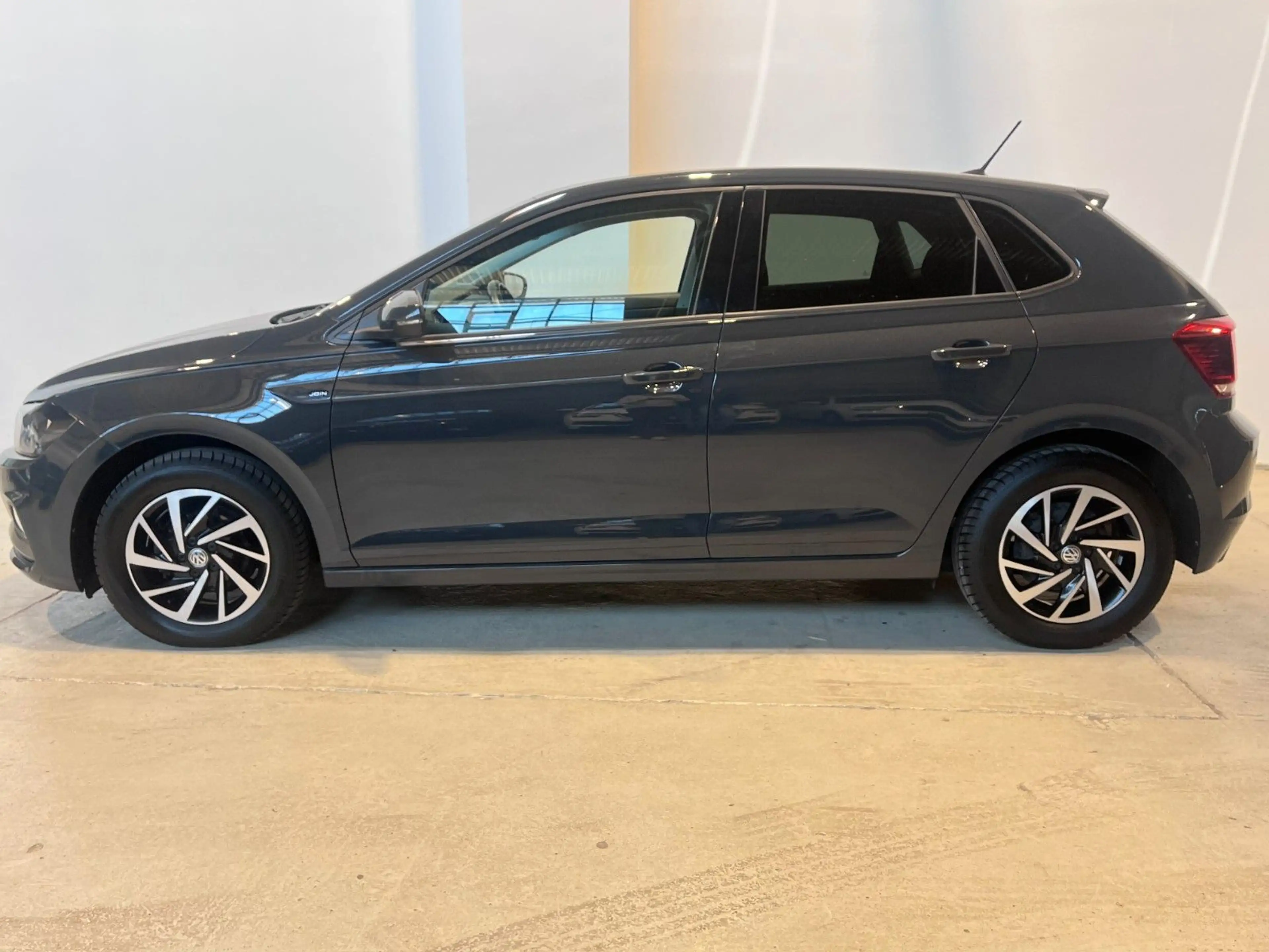 Volkswagen Polo VI Join 1.0 — photo 5