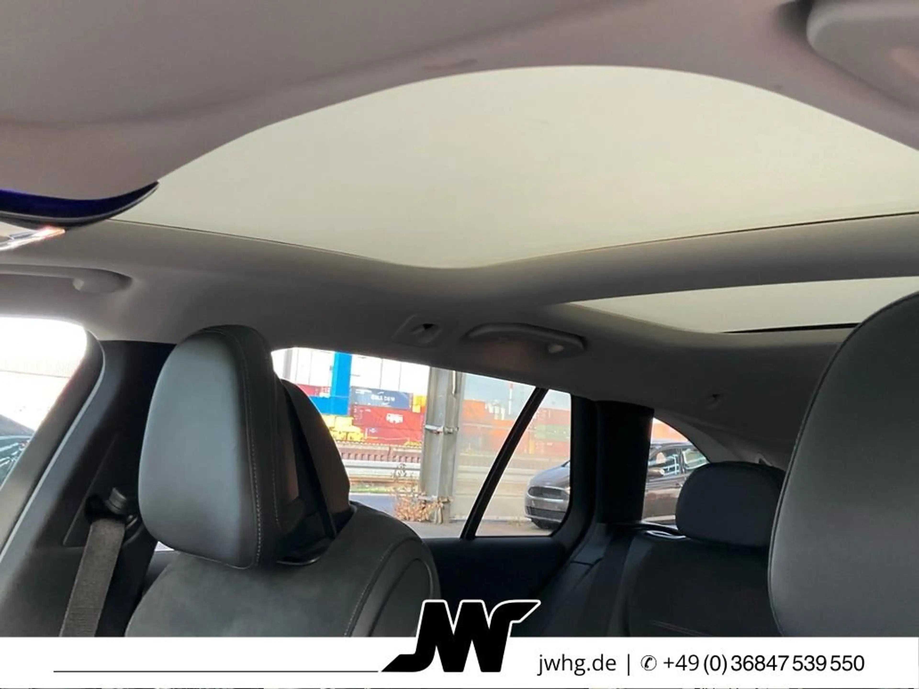 Mercedes-Benz C 220 2x AMG Line Digital LED Pano 360K. Widescr — photo 14