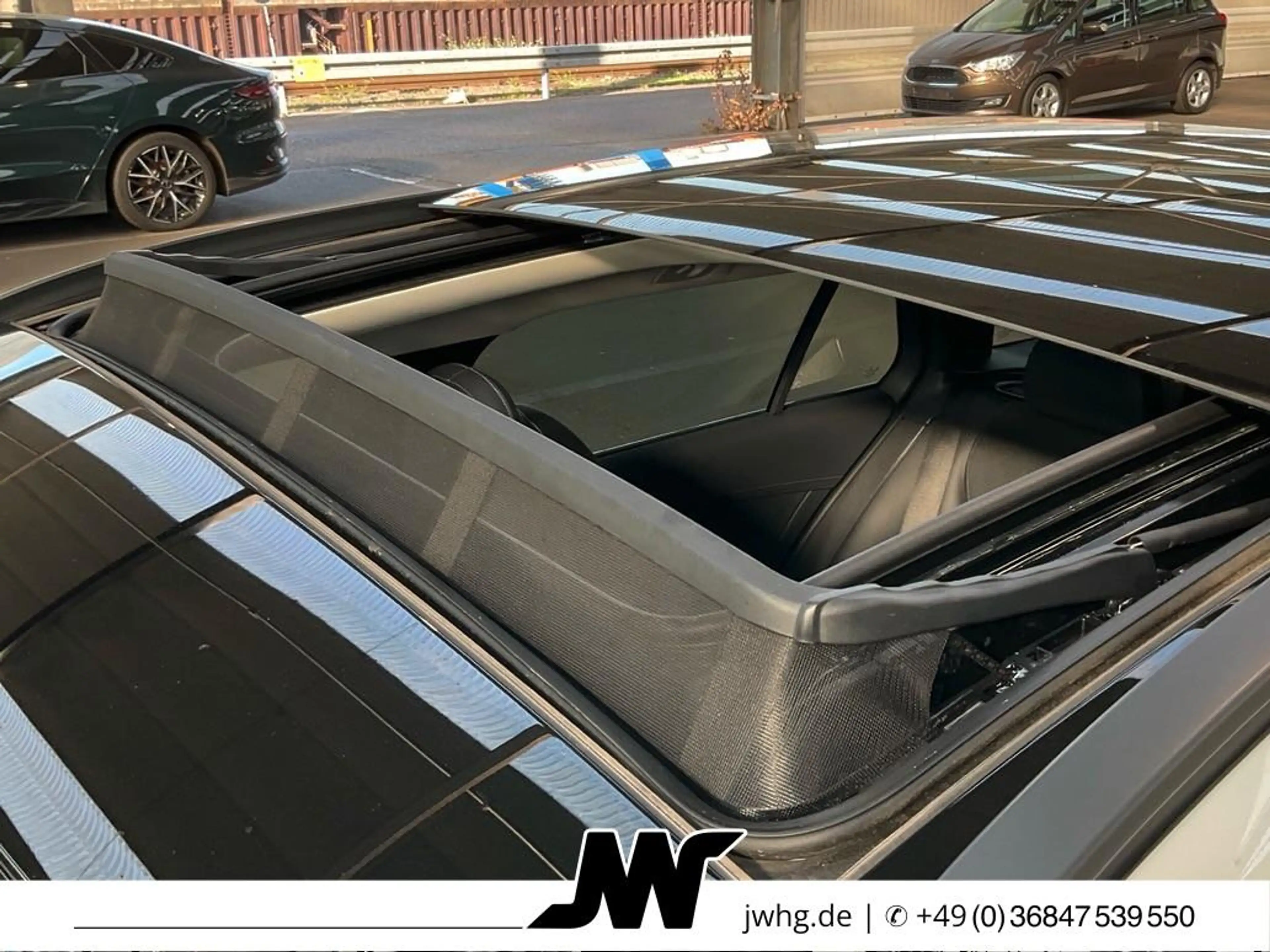 Mercedes-Benz C 220 2x AMG Line Digital LED Pano 360K. Widescr — photo 4